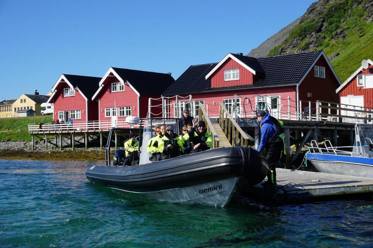 Sarnes Seaside Cabins Honningsvag Exterior photo